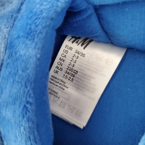 🆕️Kids Paw Patrol Slippers Size 2-3 - Picture 3 of 3